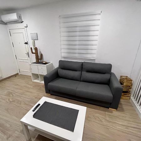 קדיז Gatu Villa Paraguay , Preferente Mayores 25 Anos Y Familias מראה חיצוני תמונה